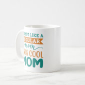 Mug Je suis une maman Cool (Devant gauche)