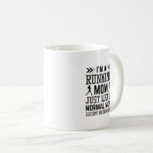 Mug Je suis une maman qui court (Devant droit)
