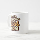 Mug Je suis une mère cool Modern Funny Retro maman (Devant gauche)