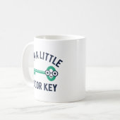 Mug Je suis une petite clé de porte (Devant gauche)