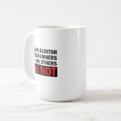 Mug Je suis vérificateur (Devant gauche)