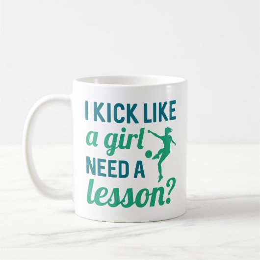 Mug Je Tire Comme Une Fille A Besoin D'Une Leçon (Gauche)