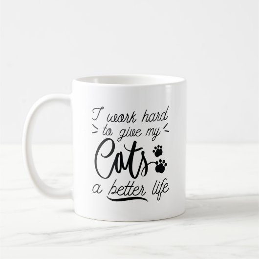 Mug Je travaille des chats durs (Gauche)