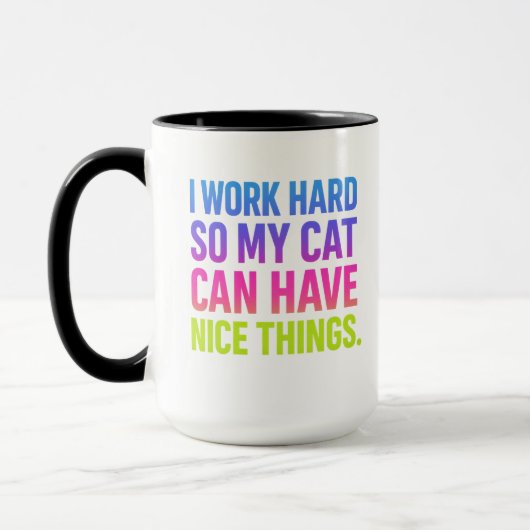 Mug Je Travaille Dur Pour Mon Chat (Gauche)