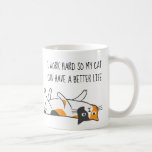 Mug Je Travaille Dur Pour Que Mon Chat Puisse Avoir Un<br><div class="desc">Profitez de vos boissons chaudes préférées dans cette tasse à café de chat amusante. "Je travaille dur pour que mon chat puisse avoir une vie meilleure." Belle caricature d'un chat calico paresseux. Une tasse amusante pour votre maison ou votre bureau. Fait le cadeau parfait pour les amoureux de les chats....</div>