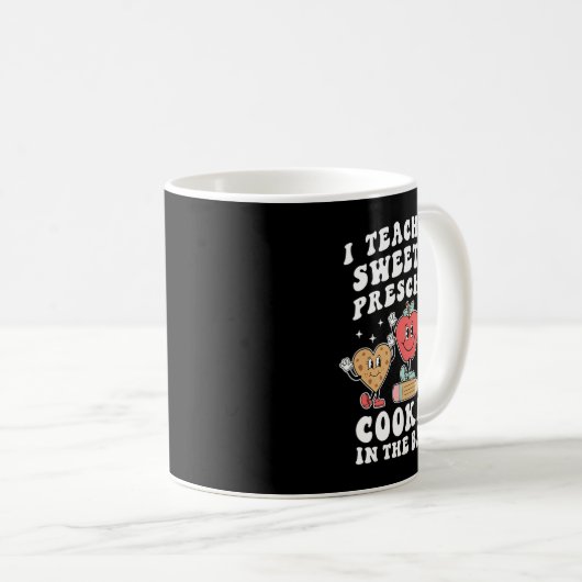 Mug J'Enseigne Les Cookies Préscolaire Les Plus Doux P (Devant droit)