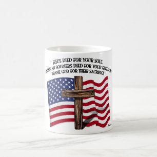 Mug Jésus et la croix rocailleuse USA de soldats
