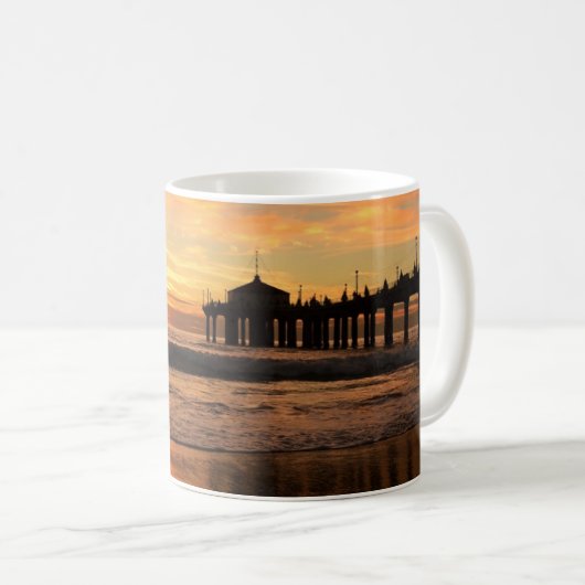 Mug Jetty Over Beach Sunset (Devant droit)