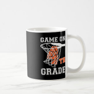 Mug Jeux Sur Le Basket De 4E Année Premier Jour D'Écol
