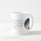 Mug John Wesley Citation Vivante Avec Ciel Bleu Nuages (Devant droit)