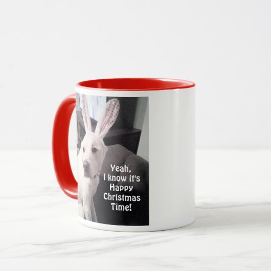 Mug Joli chien blanc de Noël avec des oreilles de lapi (Devant gauche)