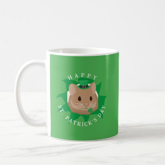 Mug Joli hamster jour de la Saint-Patrick regardant à (Gauche)