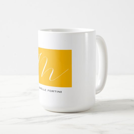 Mug Joli Monogramme Jaune Blanc Moderne Plaine (Devant droit)