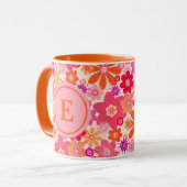 Mug Joli motif floral rétro Orange rose Monogramme (Devant gauche)