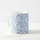Mug Jolie impression florale ethnique de bleu d'indigo (Devant gauche)