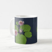 Mug Jolie Lys d'eau rose et libellule (Devant gauche)