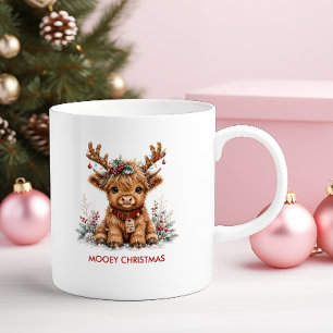 Mug Jolie vache Highland de Noël avec des bois festifs