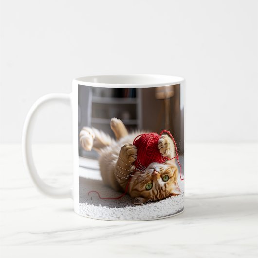 Mug Jouer à la belle fleur de chat (Gauche)