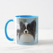 Mug Jouet Papillon mignonne Chien espagnol à l'quai (Gauche)