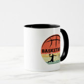Mug Joueur de basket-ball slunk coucher de soleil rétr (Devant droit)