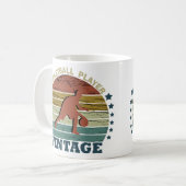 Mug joueur de basketball dribble rétro style coucher d (Devant gauche)