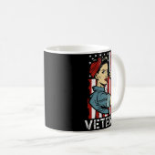 Mug Jour des anciens combattants féminins U.s. Vétérin (Devant droit)