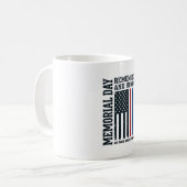 Mug Jour du Souvenir Hommage et Tribut Vector Des (Devant gauche)