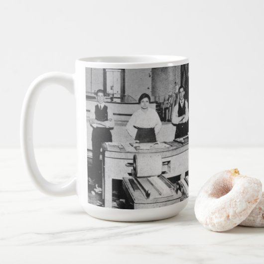 Mug Jovita Idar Latina Suffrage Texas Leader Latinx (Avec donut)