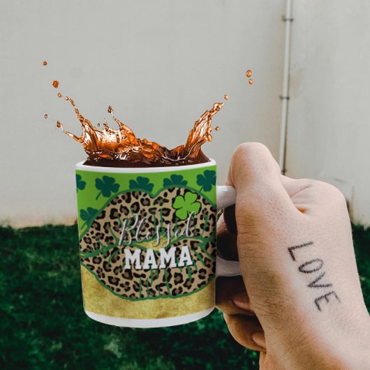 Mug Joyeuse St Patrick Day Maman bénie Lèvres