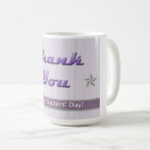 Mug Joyeuses Bandes pourpres de jour des médecins (Devant droit)