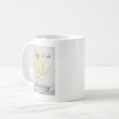 Mug Joyeux 104e anniversaire Fleur blanche (Devant gauche)