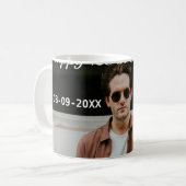 Mug Joyeux 20e anniversaire simple photo ajouter nom d (Devant gauche)