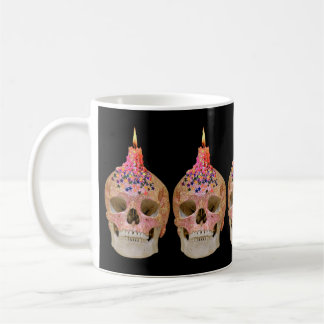 Mug Joyeux Anniversaire Crâne Bougie Sorcière Épouvant