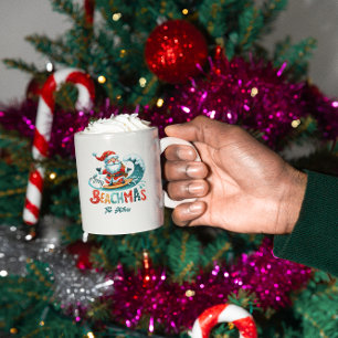 Mug Joyeux Beachmas Père Noël Surfing Retro Design