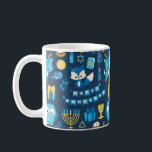 Mug Joyeux cadeau Hanoukka Menorah Sufganiyot Cute Owl<br><div class="desc">Sirotez dans le style de cet Hanoukka avec notre Happy Hanoukka mug avec Dreidel, Menorah, Sufganiyot, chouette mignonne, cadeau, Star of David, bougies et Cute Fox. Chaque gorgée de cette tasse est une gorgée de joie, avec une joyeuse boîte de symboles Hanoukka et d'adorables bébés animaux. Que vous soyez en...</div>