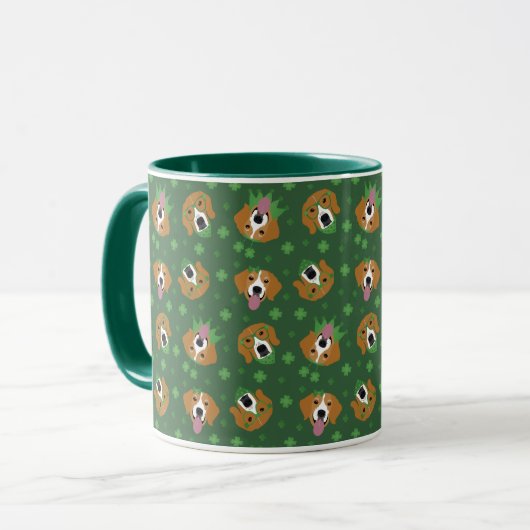 Mug Joyeux chien Beagle Jour de la Saint Patrick (Devant gauche)