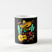 Mug Joyeux cinco de mayo, faisons la fête, tenue de fê (Centre)