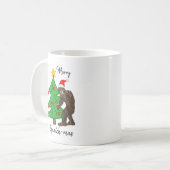 Mug Joyeux Humour de Noël Squatch-mas Bigfoot (Devant gauche)