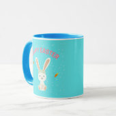 Mug Joyeux lapin blanc de Pâques sur bleu (Devant gauche)