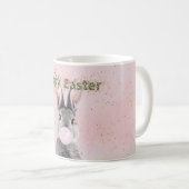 Mug Joyeux lapin de Pâques soufflant de la bulle rose  (Devant droit)