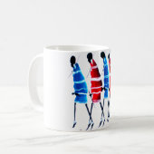 Mug Joyeux peuple Massaï Guerriers Marcher Art Imprime (Devant gauche)