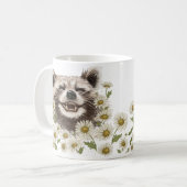 Mug Joyeux raton laveur dans les marguerites (Devant gauche)