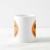 Mug Joyeux Sourire Orange Winking Face (Centre)
