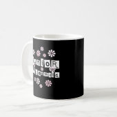 Mug Jr. Blanc de demoiselle d'honneur sur le noir (Devant gauche)