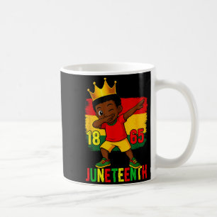 Mug Juneteenth 1865 garçons qui font le dab enfant lib