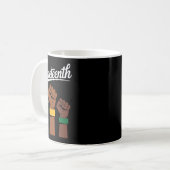 Mug Juneteenth 1865 Poings Levés Histoire des Noirs (Devant gauche)