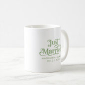 Mug Juste Marié Élégant Sage Green Typographie (Devant droit)