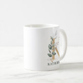 Mug K Monogramme Floral Personnalisé (Devant droit)