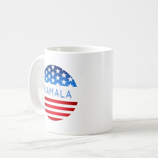 Mug Kamala Harris Election USA Drapeau moderne Texte p (Devant gauche)