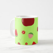 Mug Kawaii Red Fruits Pattern in Lime Green (Devant gauche)